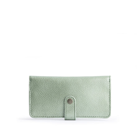 Beetle | Leather wallet with snap closed
