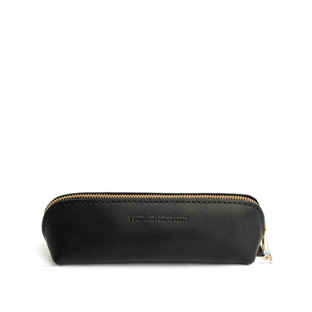 Black | Leather pouch with curved seams and top zipper